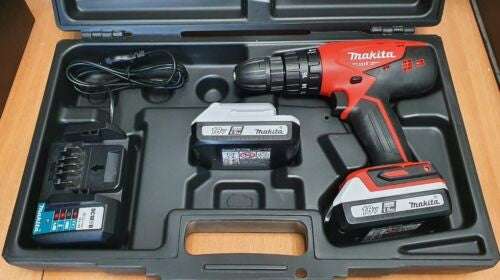 Trapano avvitatore con percussione a batteria Makita MT M8301D002